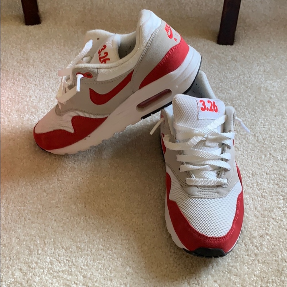Nike Air max 1 QS Boys size 6.5